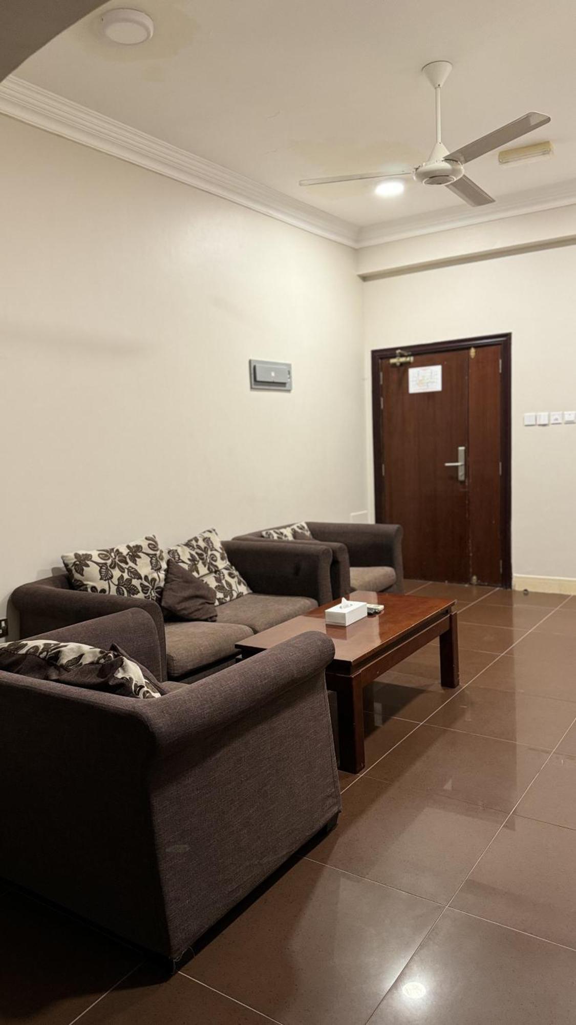 Gulf Crown Hotel Apartment Сиб Экстерьер фото